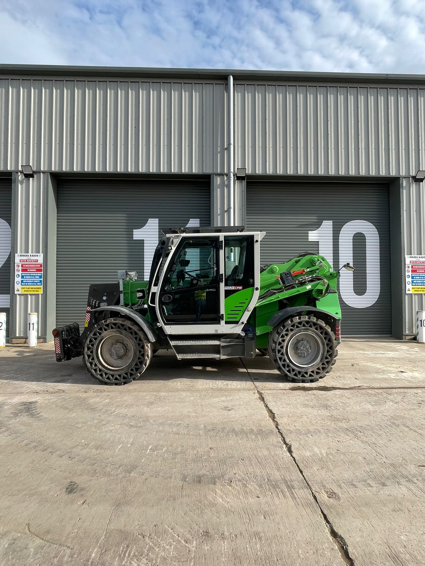 355E Telehandler SN 1020 | Year: 2018 | Hours: 3157